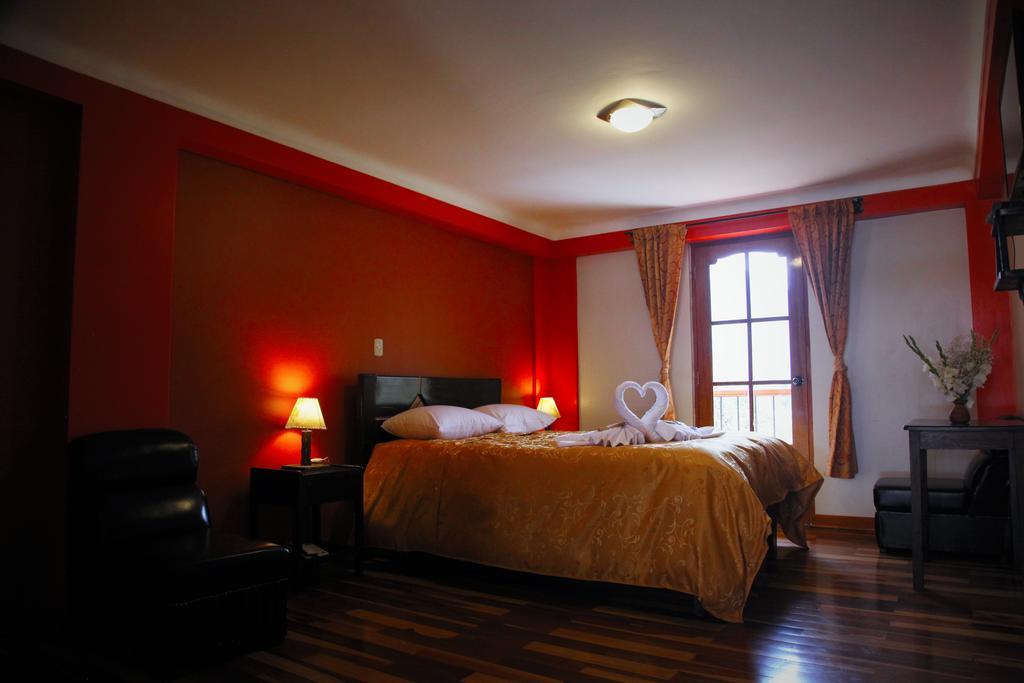 Tunupa Lodge Hotel Ollantaytambo Extérieur photo
